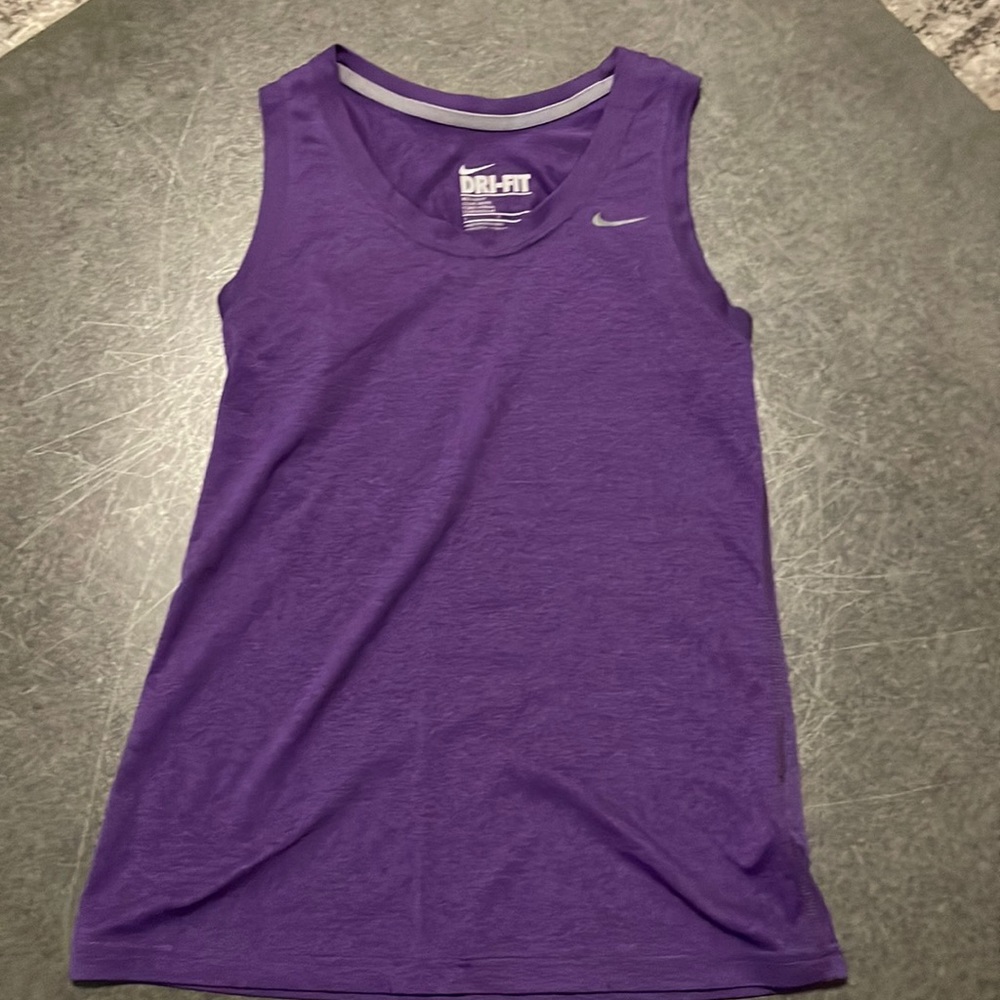 NIKE TANK TOP